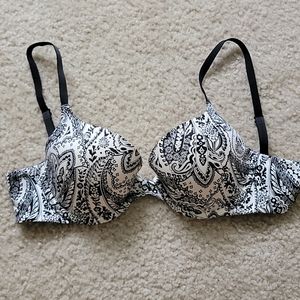 Super comfy Victoria Secret bra